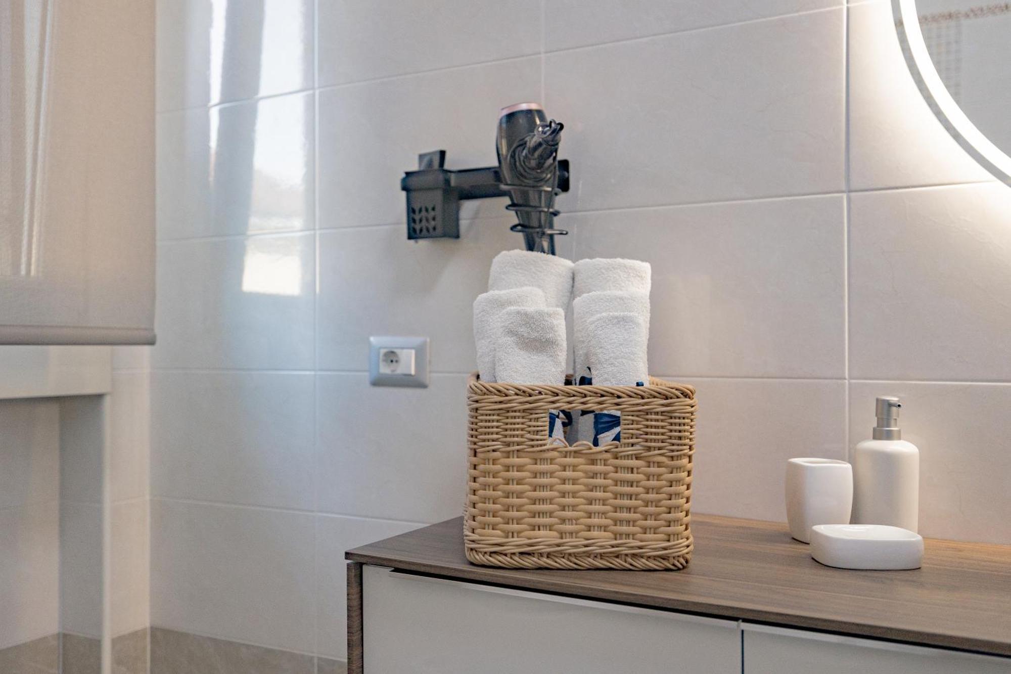 B&B Villa Milano By Rhospitality It Cornaredo Exteriér fotografie